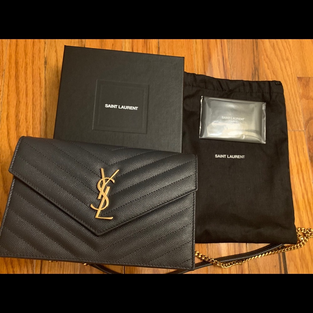 Saint Laurent Wallet on Chain